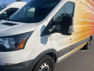 2023 Ford Transit Cargo z VIN 1FTBR1X85PKC00581, wystawiony jako IAAI lot #42900680 z przebiegiem 8 386 mil mil oraz . Historia ofert i sprzedaży dostępna na DreamBid. Obrazek 14.