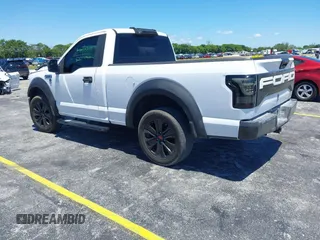 2016 Ford F-150 XL with VIN 1FTMF1C88GKE64899, listed as a IAAI auction lot 42255514 with 140,626 mi miles and . Bid and sale history available at DreamBid. Image 3.