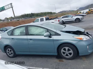 2014 Toyota Prius Four with VIN JTDKN3DU5E1851219, listed as a IAAI auction lot 41806545 with 185,735 mi miles. Bid and sale history available at carsss.com. Image 12.
