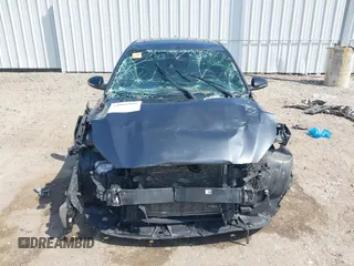 2020 Kia Forte GT-Line z VIN 3KPF34AD8LE164490, wystawiony jako IAAI lot #42066808 z przebiegiem 80 381 mil mil oraz . Historia ofert i sprzedaży dostępna na DreamBid. Obrazek 13.