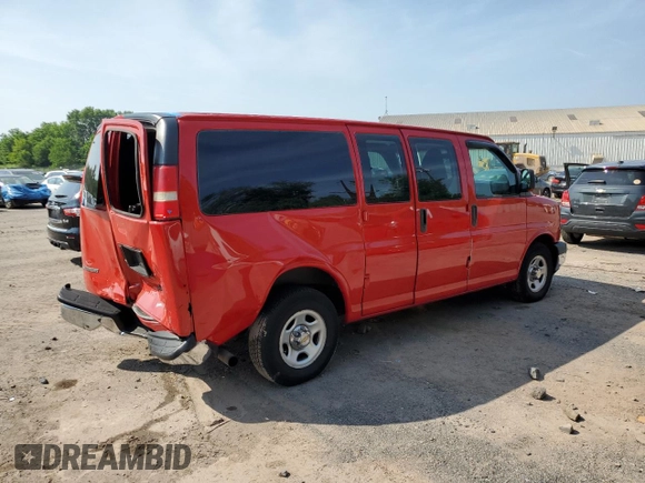2003 Chevrolet Express Cargo z VIN 1GCFG15T431220187, wystawiony jako Copart lot #60332025 z przebiegiem 151 706 mil mil oraz Szkoda całkowita • Salvage title. Historia ofert i sprzedaży dostępna na DreamBid. Obrazek 3.