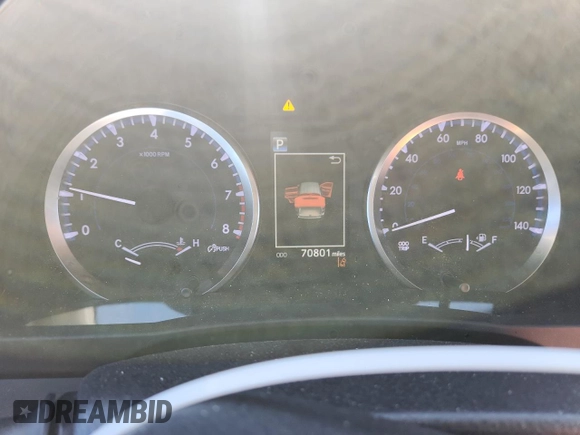 2017 Toyota Highlander LE with VIN 5TDBZRFH8HS477994, listed as a Copart auction lot 61043225 with 70,801 mi miles and Salvage title. Bid and sale history available at DreamBid. Image 9.