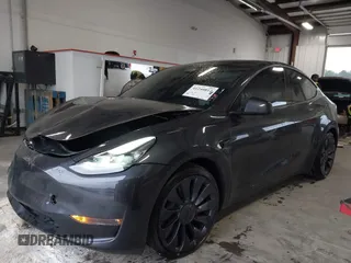 2024 Tesla Model Y Performance with VIN 7SAYGDEFXRF049338, listed as a IAAI auction lot 41240812 with 10,132 mi miles and . Bid and sale history available at DreamBid. Image 17.