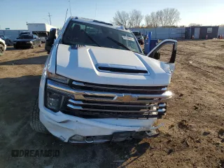 2021 Chevrolet Silverado 3500HD High Country with VIN 1GC4YVEY3MF135272, listed as a Copart auction lot 81299644 with Not Provided miles and Salvage Title. Bid and sale history available at carsss.com. Image 5.