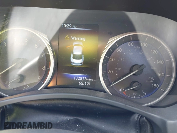 2015 Infiniti Q50 Premium with VIN JN1BV7AR4FM403290, listed as a IAAI auction lot 42570583 with 132,878 mi miles and . Bid and sale history available at DreamBid. Image 7.