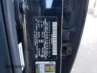 2015 Kia Optima EX with VIN 5XXGN4A72FG444555, listed as a Copart auction lot 88497455 with 176,229 mi miles and Salvage Title. Bid and sale history available at carsss.com. Image 12.