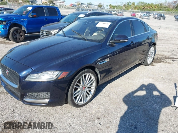 2016 Jaguar XF 35t Prestige with VIN SAJBE4BVXGCY15956, listed as a IAAI auction lot 41719846 with 111,348 mi miles. Bid and sale history available at carsss.com. Image 2.