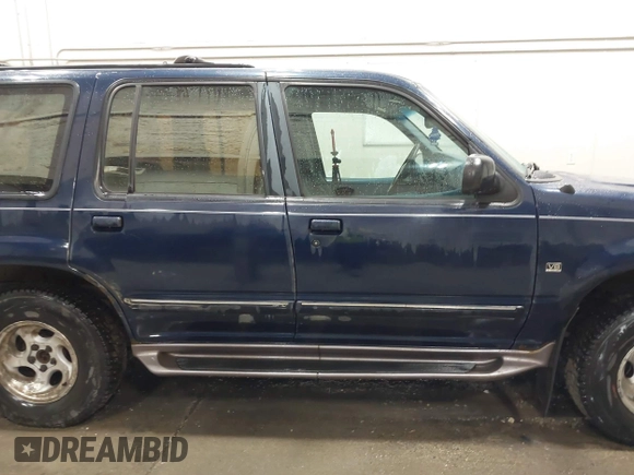 1997 Ford Explorer XLT with VIN 1FMDU35P6VUA33724, listed as a IAAI auction lot 41843164 with 226,234 mi miles and . Bid and sale history available at DreamBid. Image 13.