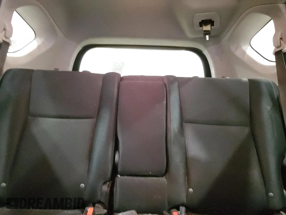 2017 Toyota RAV4 LE с VIN 2T3BFREV2HW552378, выставлен на аукционе Copart как лот 57155225 с пробегом 170 795 миль миль и Списание • Salvage title. История ставок и продаж доступна на DreamBid. Изображение 10.