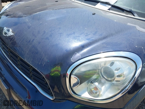 2012 MINI Countryman S with VIN WMWZC3C55CWL82709, listed as a IAAI auction lot 42002966 with 120,611 mi miles and . Bid and sale history available at DreamBid. Image 6.