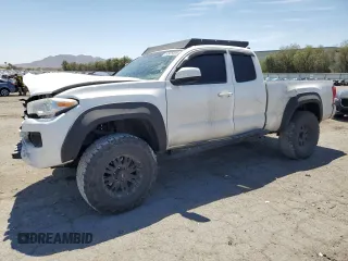 2016 Toyota Tacoma SR with VIN 5TFSX5EN6GX041823, listed as a Copart auction lot 60925895 with 130,453 mi miles and Salvage title. Bid and sale history available at DreamBid. Image 1.