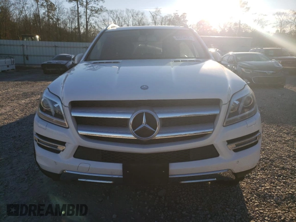 2016 Mercedes-Benz GL with VIN 4JGDF6EE3GA682430, listed as a Copart auction lot 88298625 with 0 mi miles and Salvage Title. Bid and sale history available at carsss.com. Image 5.
