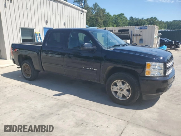 2013 Chevrolet Silverado 1500 LT with VIN 3GCPKSE7XDG119735, listed as a Copart auction lot 55938165 with 182,961 mi miles and Clean Title. Bid and sale history available at DreamBid. Image 4.