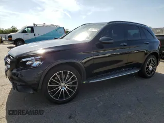 2016 Mercedes-Benz GLC 300 z VIN WDC0G4JB8GF080944, wystawiony jako Copart lot #59973245 z przebiegiem 118 465 mil mil oraz Szkoda całkowita • Salvage title. Historia ofert i sprzedaży dostępna na DreamBid. Obrazek 1.