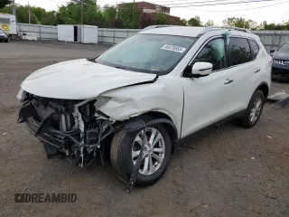 2016 Nissan Rogue SV z VIN KNMAT2MV0GP600497, wystawiony jako Copart lot #56478555 z przebiegiem Nie podano mil oraz Szkoda całkowita • Salvage title. Historia ofert i sprzedaży dostępna na DreamBid. Obrazek 1.