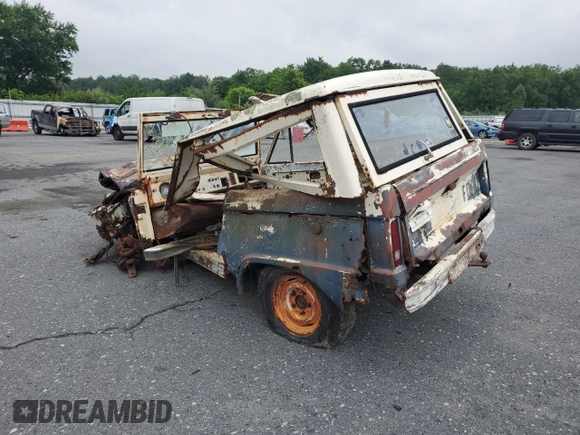 1976 Ford Bronco z VIN U15JLC14916, wystawiony jako Copart lot #62899905 z przebiegiem 85 866 mil mil oraz Czysty tytuł • Clean title. Historia ofert i sprzedaży dostępna na DreamBid. Obrazek 2.