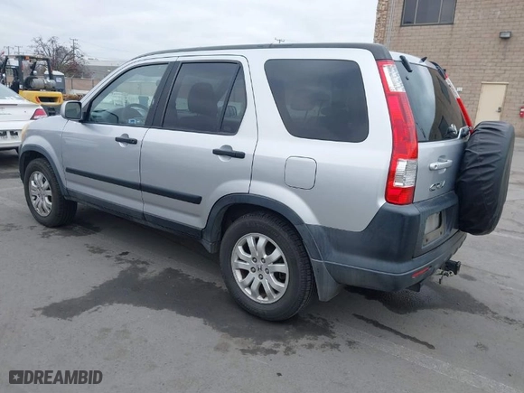 2006 Honda CR-V EX with VIN JHLRD68886C017390, listed as a IAAI auction lot 41458626 with 209,177 mi miles. Bid and sale history available at carsss.com. Image 3.