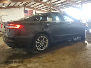 2020 Ford Fusion SEL with VIN 3FA6P0CD6LR117791, listed as a Copart auction lot 62119835 with 178,209 mi miles and Salvage title. Bid and sale history available at DreamBid. Image 3.