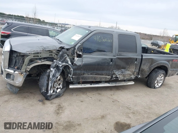 2016 Ford F-250 Lariat z VIN 1FT7W2BT5GEA36957, wystawiony jako IAAI lot #41632027 z przebiegiem 186 466 mil mil oraz . Historia ofert i sprzedaży dostępna na DreamBid. Obrazek 13.