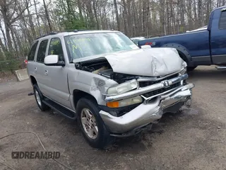 2004 Chevrolet Tahoe LS with VIN 1GNEK13ZX4J179560, listed as a IAAI auction lot 41998197 with 147,822 mi miles. Bid and sale history available at carsss.com. Image 1.