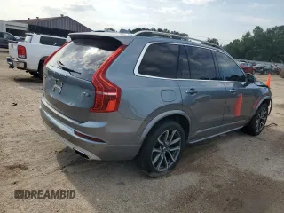 2018 Volvo XC90 Momentum z VIN YV4A22PKXJ1375100, wystawiony jako Copart lot #57779695 z przebiegiem 111 617 mil mil oraz Szkoda całkowita • Salvage title. Historia ofert i sprzedaży dostępna na DreamBid. Obrazek 3.