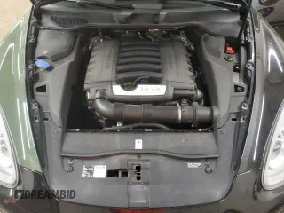 2014 Porsche Cayenne z VIN WP1AA2A25ELA91302, wystawiony jako Copart lot #59386795 z przebiegiem 161 865 mil mil oraz Szkoda całkowita • Salvage title. Historia ofert i sprzedaży dostępna na DreamBid. Obrazek 11.