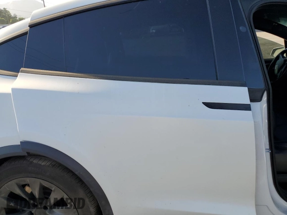 2021 Tesla Model X Long Range Plus with VIN 5YJXCBE22MF311576, listed as a Copart auction lot 68583984 with 83,137 mi miles and Salvage Title. Bid and sale history available at carsss.com. Image 12.