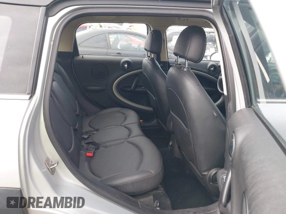 2013 MINI Countryman with VIN WMWZB3C5XDWM09519, listed as a IAAI auction lot 42665715 with 127,891 mi miles and . Bid and sale history available at DreamBid. Image 8.