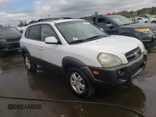 2007 Hyundai Tucson SE with VIN KM8JN72D27U569221, listed as a Copart auction lot 74250944 with 195,097 mi miles and Salvage Title. Bid and sale history available at carsss.com. Image 4.