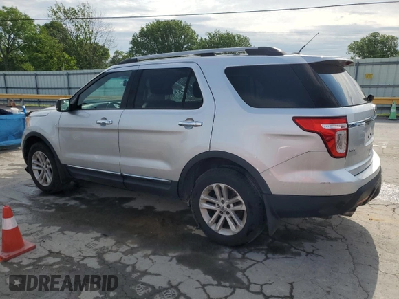 2011 Ford Explorer XLT with VIN 1FMHK8D87BGA24815, listed as a Copart auction lot 55281435 with 299,546 mi miles and Salvage Title. Bid and sale history available at DreamBid. Image 2.