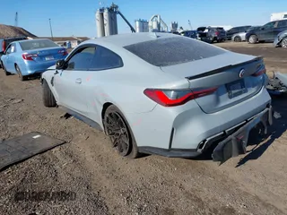2022 BMW M4 Competition xDrive with VIN WBS43AZ02NCK30252, listed as a IAAI auction lot 41292302 with 44,704 mi miles. Bid and sale history available at carsss.com. Image 3.