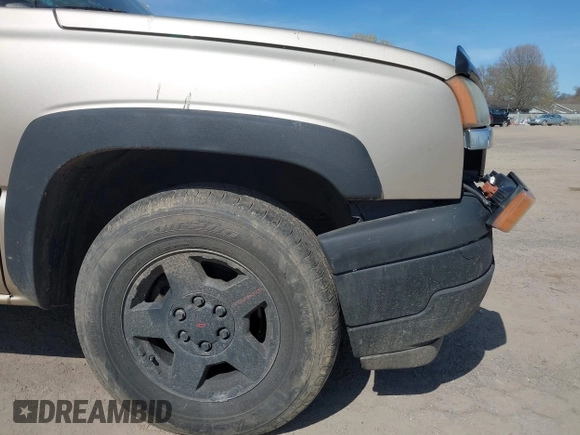 2005 Chevrolet Silverado 1500 Z71 with VIN 2GCEK19B951171707, listed as a IAAI auction lot 42062775 with 129,044 mi miles and . Bid and sale history available at DreamBid. Image 20.