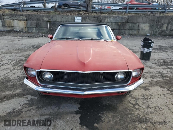 1969 Ford Mustang с VIN 9T03F120746, выставлен на аукционе Copart как лот 51998695 с пробегом 91 574 миль миль и Списание • Salvage title. История ставок и продаж доступна на DreamBid. Изображение 5.