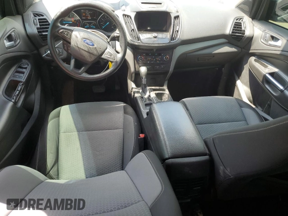 2017 Ford Escape SE z VIN 1FMCU0GD5HUA47616, wystawiony jako Copart lot #57180915 z przebiegiem 193 358 mil mil oraz Czysty tytuł • Clean title. Historia ofert i sprzedaży dostępna na DreamBid. Obrazek 8.
