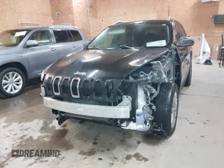 2014 Jeep Cherokee Limited z VIN 1C4PJMDS0EW240958, wystawiony jako IAAI lot #41541340 z przebiegiem 140 625 mil mil oraz . Historia ofert i sprzedaży dostępna na DreamBid. Obrazek 6.