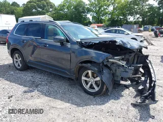 2017 Volvo XC90 Momentum z VIN YV4102KK3H1156521, wystawiony jako IAAI lot #42468787 z przebiegiem 116 536 mil mil oraz . Historia ofert i sprzedaży dostępna na DreamBid. Obrazek 1.