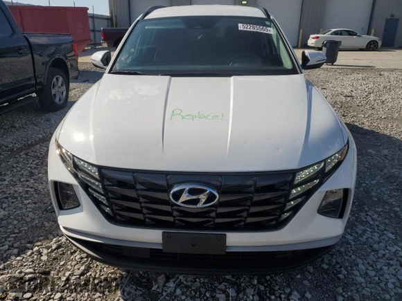 2023 Hyundai Tucson SEL with VIN 5NMJBCAE3PH255889, listed as a Copart auction lot 52285565 with 13,896 mi miles and Salvage Title. Bid and sale history available at carsss.com. Image 5.