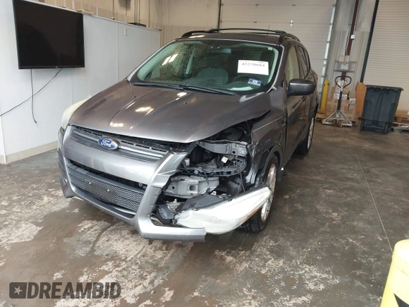 2013 Ford Escape SE z VIN 1FMCU9G91DUA98069, wystawiony jako IAAI lot #42278684 z przebiegiem 187 770 mil mil oraz . Historia ofert i sprzedaży dostępna na DreamBid. Obrazek 2.