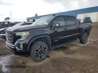 2021 GMC Sierra 1500 AT4 with VIN 3GTP9EEL8MG181628, listed as a Copart auction lot 61186455 with 40,072 mi miles and Salvage title. Bid and sale history available at DreamBid. Image 1.