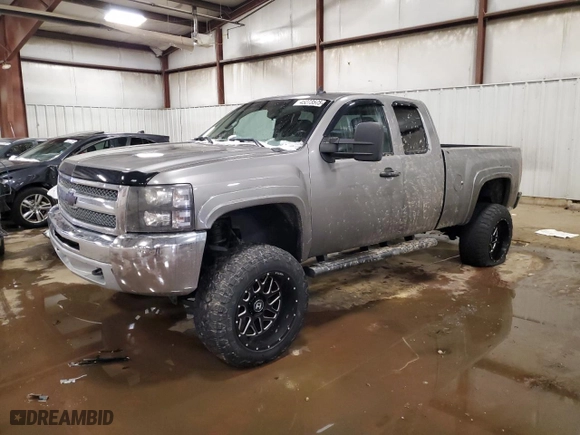 2012 Chevrolet Silverado 1500 LT with VIN 1GCRKSE77CZ221310, listed as a Copart auction lot 45273525 with 150,399 mi miles and Salvage Title. Bid and sale history available at carsss.com. Image 1.