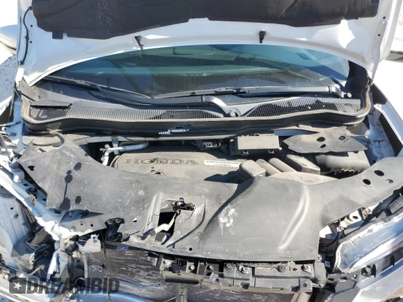 2021 Honda Pilot Touring 8-Passenger with VIN 5FNYF5H90MB001805, listed as a Copart auction lot 70215014 with 41,607 mi miles and Salvage Title. Bid and sale history available at DreamBid. Image 12.