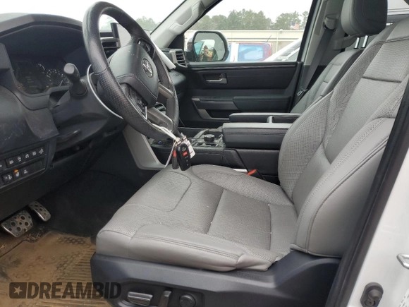 2022 Toyota Tundra 4WD SR5 with VIN 5TFLA5DB9NX015467, listed as a Copart auction lot 48910975 with 34,783 mi miles and Salvage Title. Bid and sale history available at carsss.com. Image 7.