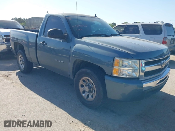 2008 Chevrolet Silverado 1500 Work Truck with VIN 1GCEC14X08Z280715, listed as a IAAI auction lot 41994257 with 139,529 mi miles. Bid and sale history available at carsss.com. Image 1.