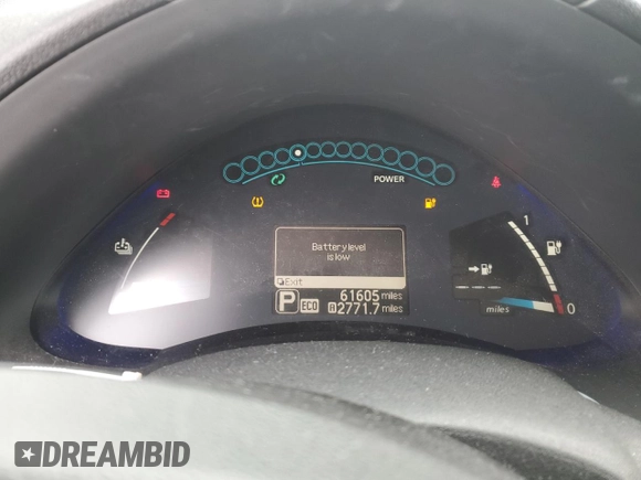 2015 Nissan LEAF SV with VIN 1N4AZ0CP5FC332953, listed as a Copart auction lot 39087903 with 61,605 mi miles. Bid and sale history available at carsss.com. Image 9.
