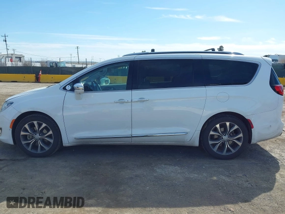 2017 Chrysler Pacifica Limited with VIN 2C4RC1GG6HR659936, listed as a IAAI auction lot 42024887 with 83,705 mi miles and . Bid and sale history available at DreamBid. Image 14.