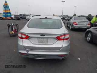 2016 Ford Fusion SE z VIN 3FA6P0H73GR144942, wystawiony jako IAAI lot #42770565 z przebiegiem 42 986 mil mil oraz . Historia ofert i sprzedaży dostępna na DreamBid. Obrazek 16.