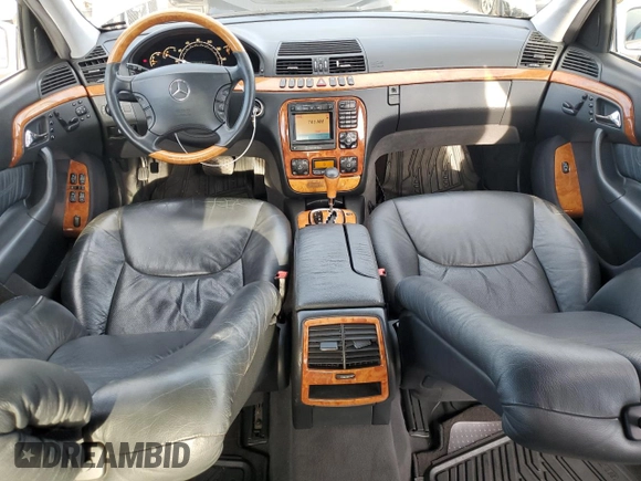 2002 Mercedes-Benz S-Class 4.3L with VIN WDBNG70J82A313571, listed as a Copart auction lot 48008415 with 159,719 mi miles and Salvage Title. Bid and sale history available at carsss.com. Image 8.