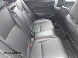 2017 Acura ILX z VIN 19UDE2F32HA012738, wystawiony jako IAAI lot #42188999 z przebiegiem 82 114 mil mil oraz . Historia ofert i sprzedaży dostępna na DreamBid. Obrazek 8.