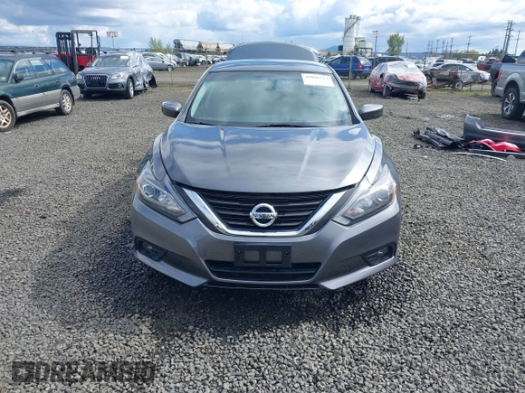 2016 Nissan Altima SR with VIN 1N4AL3AP2GC181013, listed as a IAAI auction lot 41896713 with 113,175 mi miles and . Bid and sale history available at carsss.com. Image 13.
