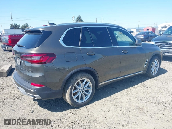 2023 BMW X5 xDrive40i with VIN 5UXCR6C0XP9N95610, listed as a IAAI auction lot 41983270 with Not provided miles and . Bid and sale history available at DreamBid. Image 4.